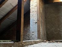 Prodej domu se zahradou k rekonstrukci s projektem a běžícím stavebním povolením, Klíše - Cestička 7.jpg