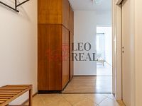 Velice pěkný, z velké části zařízený 2+kk nehradíte provizi RK. - heranova-25.jpg