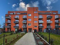 Pronájem, byt 2+kk, 48 m², balkón a garážové stání, ul. Pšeničná, Hostivice