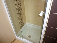 Nabízím pronájem malé garsoniéry s terasou v Děčíně IV. - Foto 5