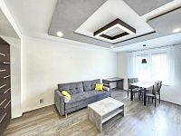 Zrekonstruovaný byt 2+kk ve Velkých Opatovicích - 20250513_183051.jpg