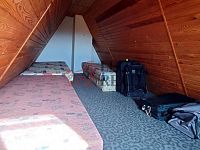 Pozemek pro výstavbu RD s chatou u Osvětiman - 20221005_103247.jpg