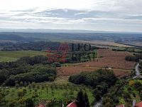 Pozemek pro výstavbu RD s chatou u Osvětiman - dji_fly_20221005_105442_84_1665048782442_photo_optimized.jpg