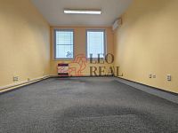 Zajímavý prostor na pronájem, kancelář, 71,2 m2, Chvalovická ul.