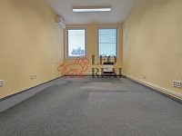 Zajímavý prostor na pronájem, kancelář, 71,2 m2, Chvalovická ul. - IMG_20260113_141007.jpg