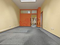 Zajímavý prostor na pronájem, kancelář, 71,2 m2, Chvalovická ul. - IMG_20260113_141024.jpg