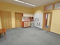 Zajímavý prostor na pronájem, kancelář, 71,2 m2, Chvalovická ul. - IMG_20260113_141203.jpg