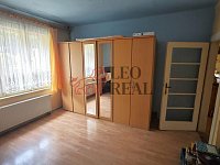 Rodinný dům s potenciálem, 5+1, zahrada - IMG_20250618_123523.jpg