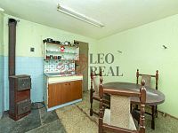 Rodinný dům k rekonstrukci 75 m², pozemek 935 m² – TOP lokalita Kamionka, Třinec - 10.jpg
