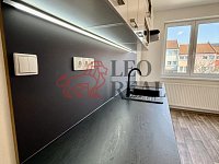 Pronájem dvou bytů 2+1 se zahradou, 60 m2/ byt v centru Vyškova po celkové rekonstrukci, TOP nabídka - IMG_6741.jpeg