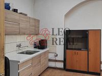 Pronájem obchodního prostoru 350 m² -500 m² Vančurova, Opava - 11.jpg