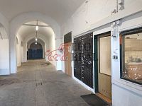 Pronájem obchodního prostoru 350 m² -500 m² Vančurova, Opava - 5.jpg