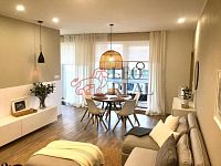 Prodej bytu s lodžií a garážovým stáním - WhatsAe.jpg