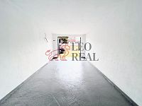 Prodej garáže 22 m2 v Mariánských Horách, ulice Baarova - 03_baarova.jpg