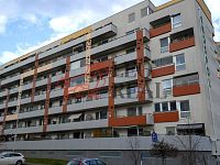 Pronájem bytu 2+kk/L 58 m2, Hornoměcholupská, Praha - Horní Měcholupy