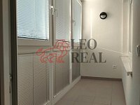 Pronájem bytu 2+kk/L 58 m2, Hornoměcholupská, Praha - Horní Měcholupy - 20260311_163126.JPG