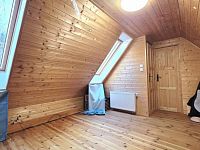 Prodej RD 4+kk 95 m2 na pozemku 284 m2 - 20260317_080226.jpg