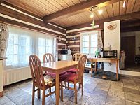 Prodej RD 4+kk 95 m2 na pozemku 284 m2 - 20260317_082020.jpg