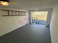 Pronájem garáže s elektřinou 20m2, Na Dolním Poli, Opava - 3.jpeg