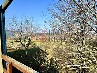 Prodej rodinného domu s rozsáhlými pozemky - Lopeník - IMG_5142.jpg