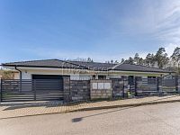 Prodej, rodinný dům, dispozice 4+kk/Garáž, terasa, bazén, pozemek 1690 m2, Na Lukách, Unhošť - UNHOST1.jpg