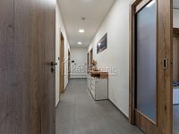 Prodej, rodinný dům, dispozice 4+kk/Garáž, terasa, bazén, pozemek 1690 m2, Na Lukách, Unhošť - UNHOST13.jpg