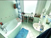 Pronájem bytu 4+1 v Hodoníně, 86 m2 - IMG_5994.jpeg