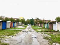 Pronájem garáže Veselí nad Moravou - Hutník - 6BEDEE13-F63D-49E6-98E2-68C957EE1691_1_201_a.jpeg