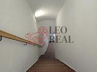 Prodej obchodního prostoru v srdci Malé Strany, Praha 1 - j.jpg