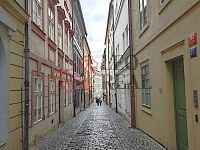 Prodej obchodního prostoru v srdci Malé Strany, Praha 1 - p.jpg