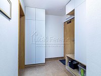 Pronájem, byt 2+kk, 48 m², balkón a garážové stání, ul. Pšeničná, Hostivice (Pets Friendly) - Pronájem, byt 2+kk, Pšeničná, Hostivice-1-13.jpg