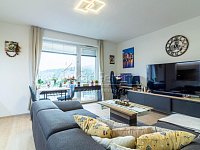 Pronájem, byt 2+kk, 48 m², balkón a garážové stání, ul. Pšeničná, Hostivice (Pets Friendly) - Pronájem, byt 2+kk, Pšeničná, Hostivice-1-2.jpg