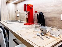 Pronájem, byt 2+kk, 48 m², balkón a garážové stání, ul. Pšeničná, Hostivice (Pets Friendly) - Pronájem, byt 2+kk, Pšeničná, Hostivice-1-4.jpg