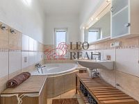 Prodej dvougeneračního rodinného domu - Čejetice, Mladá Boleslav - WE6A6513-HDR.jpg