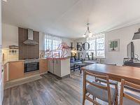 Prodej dvougeneračního rodinného domu - Čejetice, Mladá Boleslav - WE6A6517-HDR.jpg