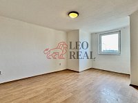 Pronájem bytu 2+1 s vlastním parkovištěm St. Město - IMG_5220.JPG