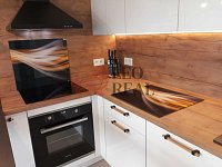 Pronájem bytu 2+kk 48m2 Fabiánové, Praha-Hlubočepy 21 000/měsíc - WhatsApp Image 2026-03-29 at 19.44.53 (2).jpeg