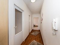 Prodej bytu 2+kk s balkonem, 63 m2 - 5.jpeg