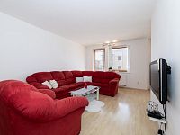 Prodej bytu 2+kk s balkonem, 63 m2 - 7.jpeg