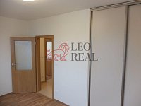 Světlý 2 +kk, 59 m2, ul. K Říčanům - DSCF0421.JPG