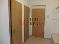 Světlý 2 +kk, 59 m2, ul. K Říčanům - DSCF0424.JPG