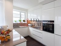 Náměšť nad Oslavou, byt 2+1, CP 53m2 - hanak_nabytek_zlin_realizace_kuchyne.jpg