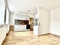 Pronájem nového bytu 1+kk Uherské Hradiště centrum - IMG_5161.JPG