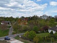 Pěkný pozemek s jižní orientací, 1 540 m2, obec Žerčice - c.JPG