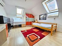 Dům s vůní kávy, životem a investičním potenciálem – Uherské Hradiště - 12d7a584-b3f7-48dd-91b4-9344b905b7b0.jpg