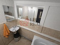 Prodej útulné zrekonstruované chaty u řeky Úslavy, Žďár u Blovic - koupelna1.jpg