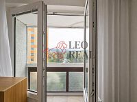 Pronájem bytu 2+kk, 43 m² + lodžie 3 m², Praha – Modřany, ul. Urbánkova - lodzie.jpg