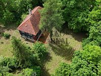 Nabídka pro romantiky a samotáře, RD 183 m2, zahrada 2 027 m2 - af.JPG