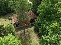 Nabídka pro romantiky a samotáře, RD 183 m2, zahrada 2 027 m2 - ah.JPG