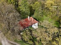 Nabídka pro romantiky a samotáře, RD 183 m2, zahrada 2 027 m2 - c.JPG